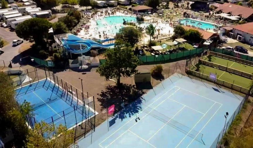 Sevservices A La Reserve Gastes Εξωτερικό φωτογραφία